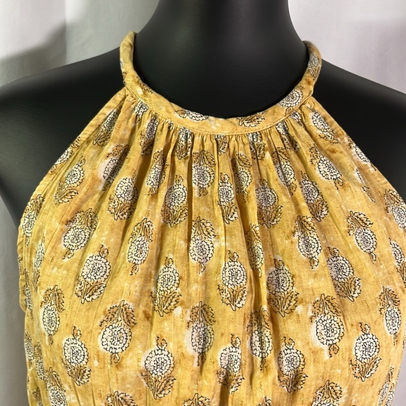 Maijin Yellow Metallic Gold Floral Print Sleeveless Smocked Waist Midi Dress - Picture 5 of 16